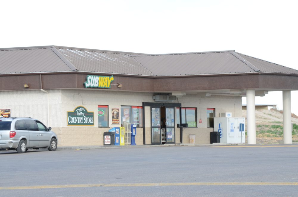 Valley Country C-Store Logo
