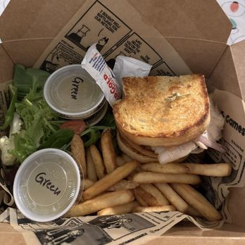 Thai Cottage Bistro - Green Curry Sandwich - Thai Near Me - Rockville, Maryland