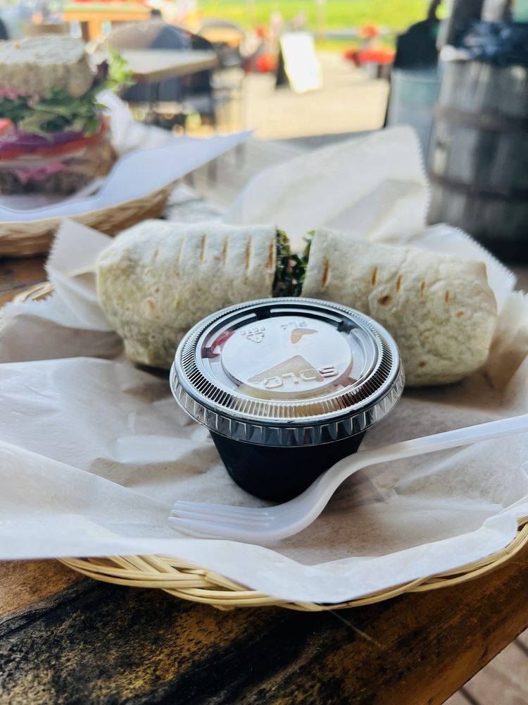 Burnap's Farm Market & Garden Cafe Logo