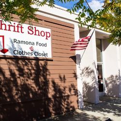 Ramona Food & Clothes Closet