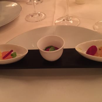 Daniel - Amuse Bouche of the night. The beet purée in the middle was so good. - French Near Me - New York, New York Daniel - Amuse Bouche of the night. The beet purée in the middle was so good. - French Near Me - New York, New York