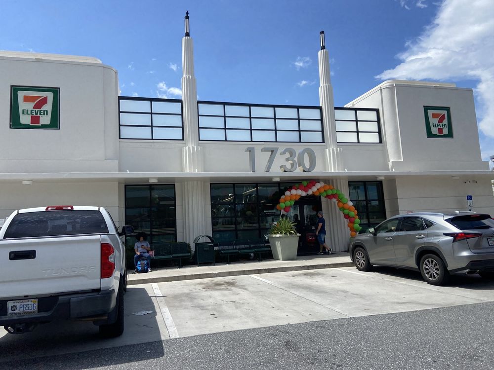 7-Eleven Logo