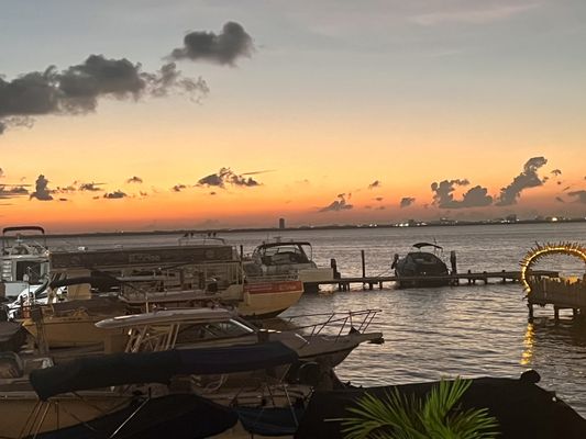 Crab House | The best seafood in Cancun by null