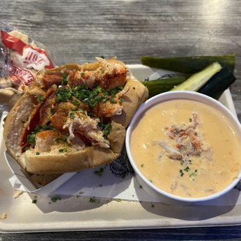 Lobster Me - Lobster roll and side lobster bisque - Seafood Near Me - Las Vegas, Nevada Lobster Me - Lobster roll and side lobster bisque - Seafood Near Me - Las Vegas, Nevada