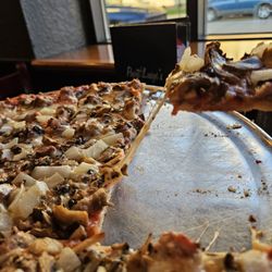 Papa Luigi's - Cheese pull