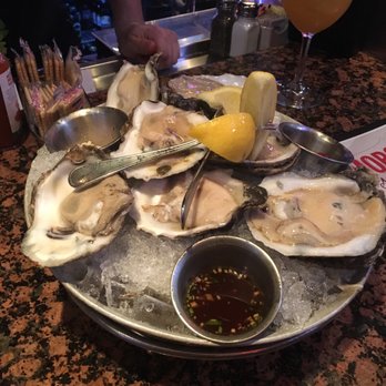 Pappadeaux Seafood Kitchen - Gulf Oysters! The Blue Point oysters are a bit smaller. - Seafood Near Me - Arlington, Texas