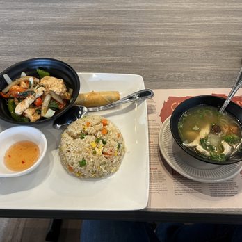 Bangkok Wasabi - Pad Kraprow lunch special. Tom yum soup is AF (this means it is really fking good, not overly spicy) - Thai Near Me - Orem, Utah Bangkok Wasabi - Pad Kraprow lunch special. Tom yum soup is AF (this means it is really fking good, not overly spicy) - Thai Near Me - Orem, Utah