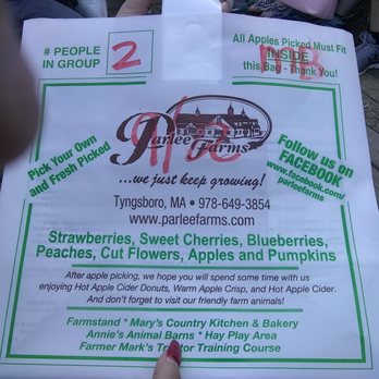 Parlee Farms - Apple bag - Farmers Market Near Me - Tyngsboro, Massachusetts