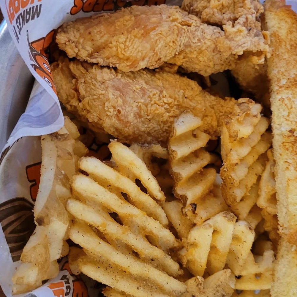 Hooters - American Near Me - Tucson, Arizona Hooters - American Near Me - Tucson, Arizona