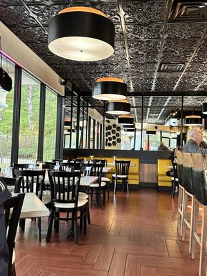 Bricco Cucina & Wine Bar by null