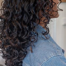 Mirna's Hair Affair