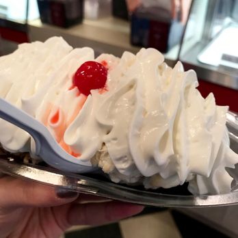 Day's Ice Cream - brownie sundae for dinner! - Ice Cream & Frozen Yogurt Near Me - Ocean Grove, New Jersey Day's Ice Cream - brownie sundae for dinner! - Ice Cream & Frozen Yogurt Near Me - Ocean Grove, New Jersey