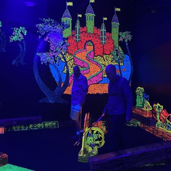 Putting Edge - Inside course - Mini Golf Near Me - Orlando, Florida Putting Edge - Inside course - Mini Golf Near Me - Orlando, Florida