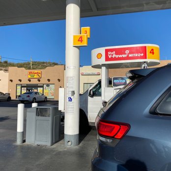 Shell - a gas station with cars parked in front of it - Gas Stations Near Me - Wickenburg, Arizona