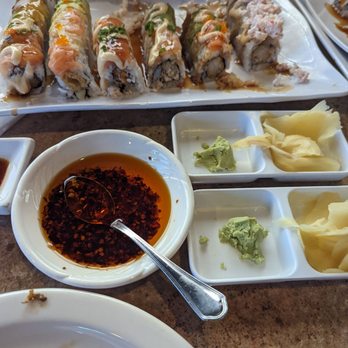 CJ Palace - Chili oil and sushi rolls - Chinese Near Me - Sparks, Nevada