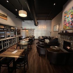 Uva Wine Bar - Killer aesthetics