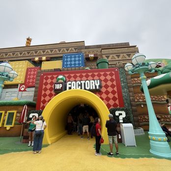 1-Up Factory - Entrance - Souvenir Shops Near Me - Universal City, California 1-Up Factory - Entrance - Souvenir Shops Near Me - Universal City, California