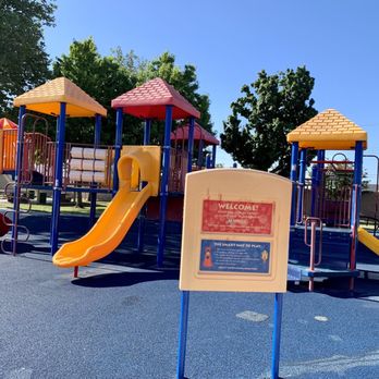 Lomita Park - Miracle Playground Play Structure (for ages 5-12) - Parks Near Me - Lomita, California Lomita Park - Miracle Playground Play Structure (for ages 5-12) - Parks Near Me - Lomita, California