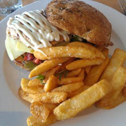 Degani Bakery Cranbourne Nth - Grilled Chicken Burger