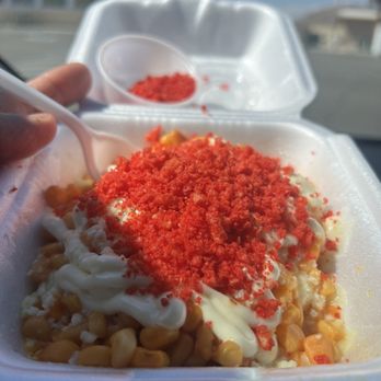 Mis Pinchis Tacos - Corn  in a bowl with hot Cheetos - Tacos Near Me - Yermo, California