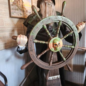 Capt'n Con's Fish House - Seafood Near Me - Bokeelia, Florida