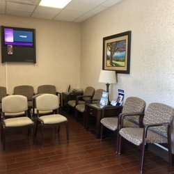 Raincross Urgent Care - Clean and spacious waiting room.