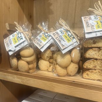 Limone' - Another view - Local Flavor Near Me - Naples, NA