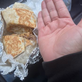 Tacos Los Parientes - Burrito - Mexican Near Me - Pearland, Texas