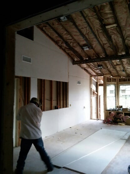 Slide of J Guerra Contracting