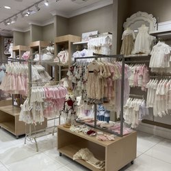 Layla's Boutique - Baby layette