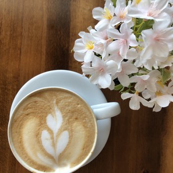 Dulcédo Coffee - French Vanilla Latte - Coffee & Tea Near Me - Richmond, Texas Dulcédo Coffee - French Vanilla Latte - Coffee & Tea Near Me - Richmond, Texas