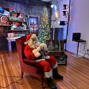 Len Marks Photography - My doggie with Santa - Photographers Near Me - Huntington, New York Len Marks Photography - My doggie with Santa - Photographers Near Me - Huntington, New York