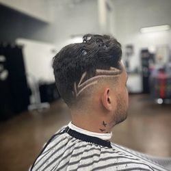Evelina’s Barbershop