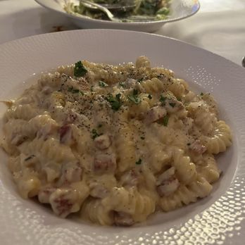 Rao's Miami Beach - Carbonara pasta - Italian Near Me - Miami Beach, Florida Rao's Miami Beach - Carbonara pasta - Italian Near Me - Miami Beach, Florida