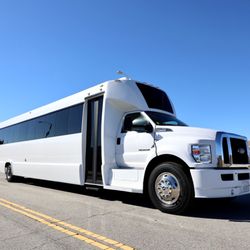 LA Party Bus - Exterior of our 45 passenger Champion limo bus