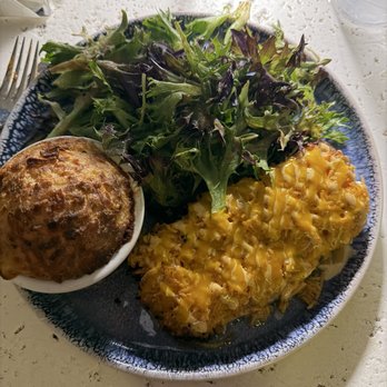 U-Tiki Beach - Sweet Potato Crusted Hogfish - Seafood Near Me - Jupiter, Florida
