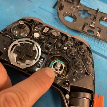Tech Doc Phone Electronics And Repair - replace an xbox elite series 2 controller anolog joystick - Mobile Phone Repair Near Me - Burnsville, Minnesota Tech Doc Phone Electronics And Repair - replace an xbox elite series 2 controller anolog joystick - Mobile Phone Repair Near Me - Burnsville, Minnesota