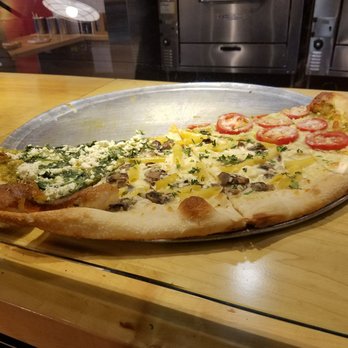 Ian’s Pizza Madison | Frances Street - I'll tell you about this pizza tomato - Pizza Near Me - Madison, Wisconsin Ian’s Pizza Madison | Frances Street - I'll tell you about this pizza tomato - Pizza Near Me - Madison, Wisconsin