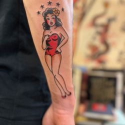 Anomaly - Pin up