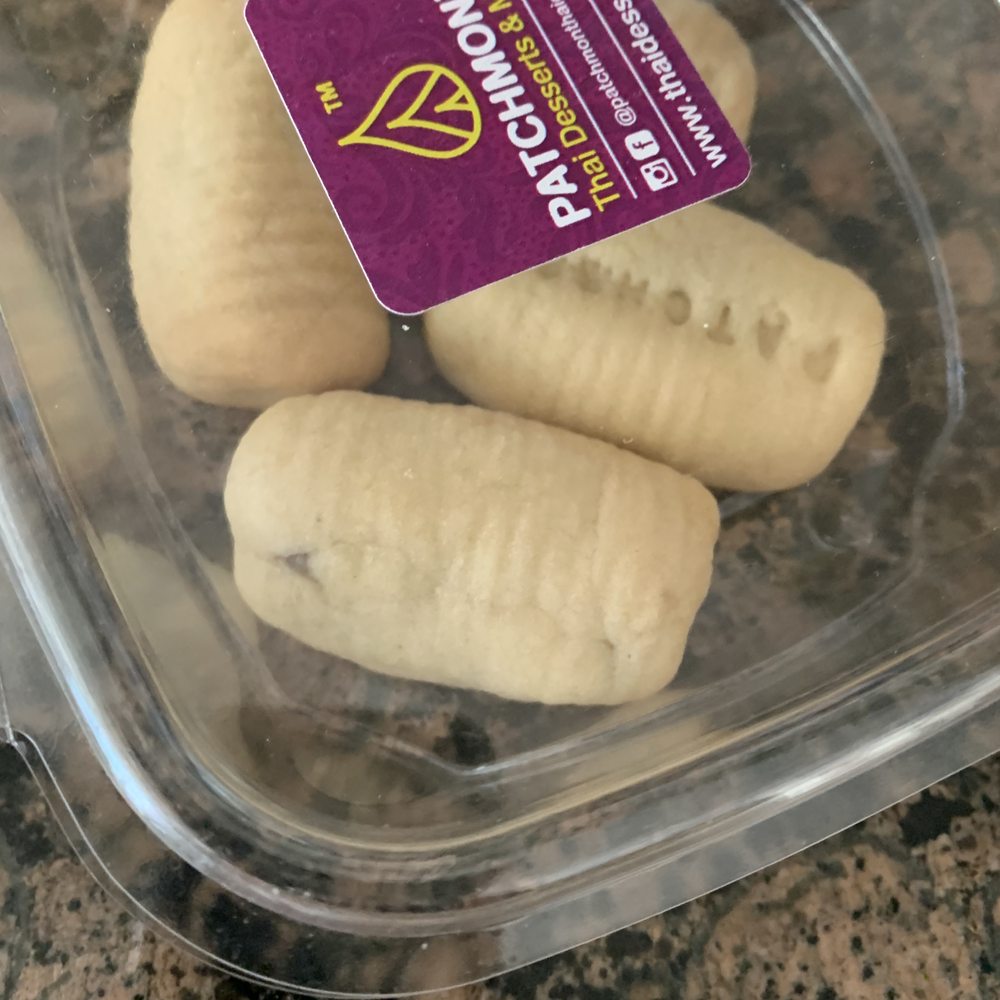 Patchmon's Thai Desserts & More - Pineapple cookies - Desserts Near Me - Toronto, Ontario