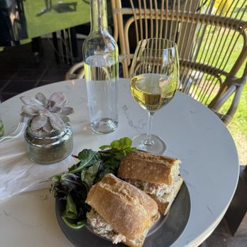 Rideau Vineyard - Lobster rolls! - Wine Tasting Room Near Me - Solvang, California Rideau Vineyard - Lobster rolls! - Wine Tasting Room Near Me - Solvang, California