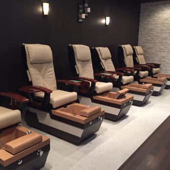 Venetian Nails Spa - Luxurious chairs - Nail Salons Near Me - Latham, New York