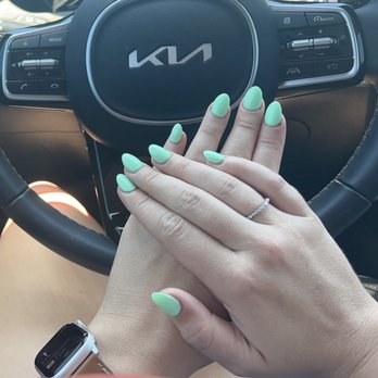 K Nails & Spa - Nail Salons Near Me - Tampa, Florida