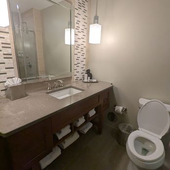 Rizzo Center - Bathroom - Hotels Near Me - Chapel Hill, North Carolina Rizzo Center - Bathroom - Hotels Near Me - Chapel Hill, North Carolina
