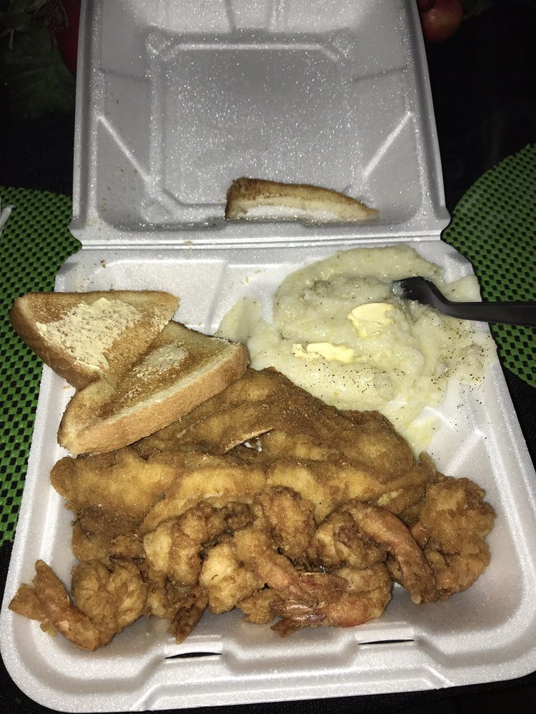 LAMAR’S FISH & CHIPS 14 Photos & 14 Reviews Seafood 205 N