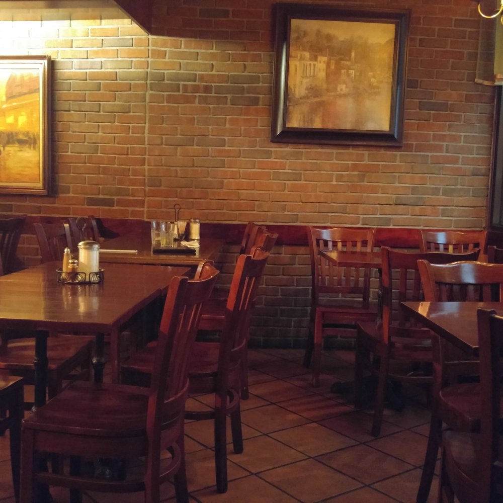 Christina's - Dining area - Polish Near Me - Brooklyn, New York Christina's - Dining area - Polish Near Me - Brooklyn, New York