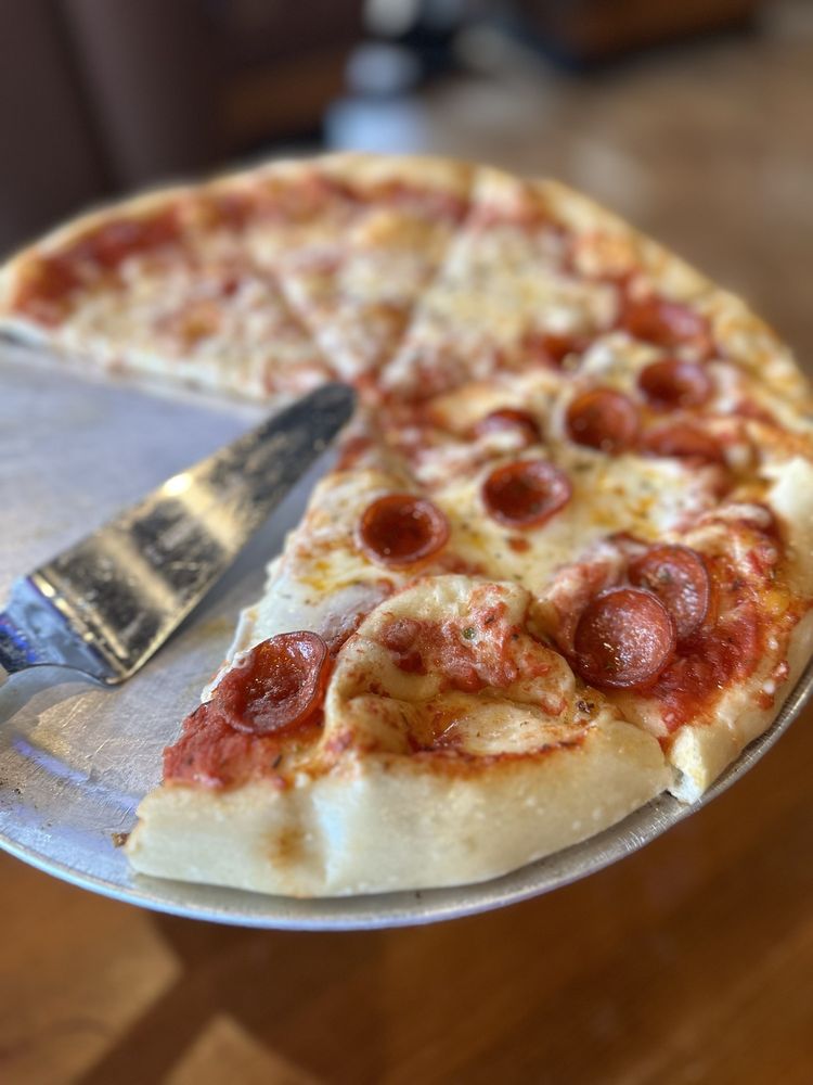 BRICK OVEN PIZZERIA & GASTROPUB Updated October 2024 76 Photos