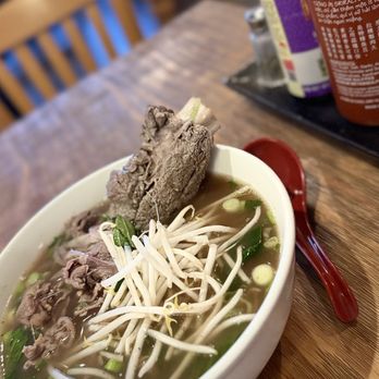 Que Viet - Vietnamese Near Me - San Francisco, California
