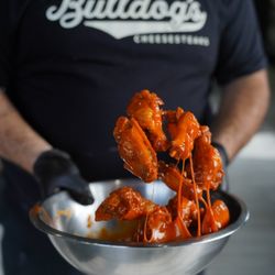 Bulldog's Cheesesteaks - Farmington - Nashville wings