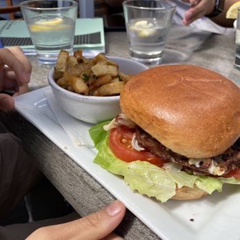 Washington Avenue Grill - Wag Burger - Seafood Near Me - White Rock, British Columbia Washington Avenue Grill - Wag Burger - Seafood Near Me - White Rock, British Columbia